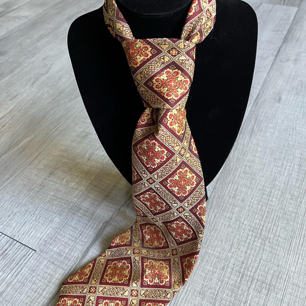 Vintage Granada Tie